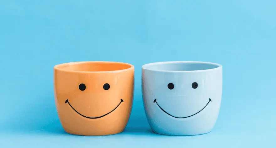 2 bekers met smiley opdruk